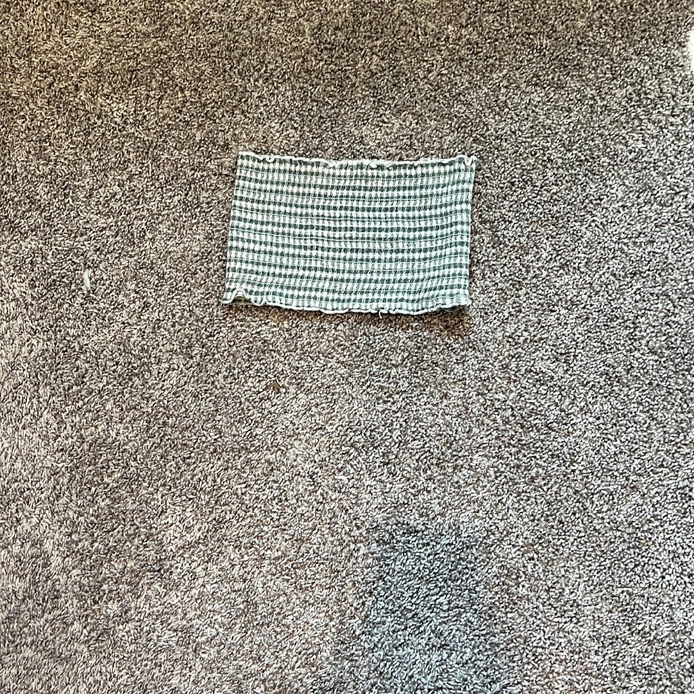 Green and white tube top no stains no rips